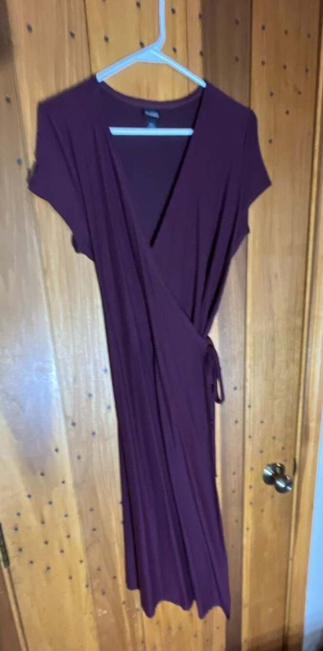 Eileen Fisher Burgundy Short Sleeve Wrap Midi Dress Size M